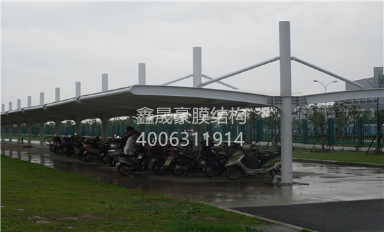 膜結構電動(dòng)車(chē)棚