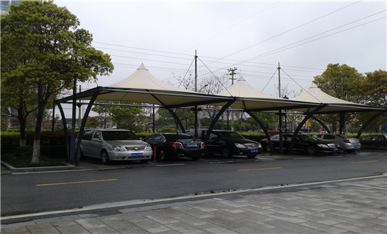 膜結構景觀(guān)車(chē)棚