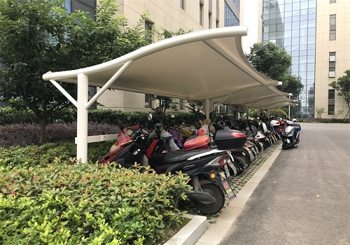 電動(dòng)車(chē)充電樁膜結構停車(chē)雨棚