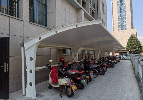 膜結構電動(dòng)車(chē)停車(chē)棚
