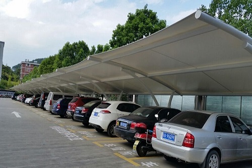 鋼膜結構停車(chē)棚