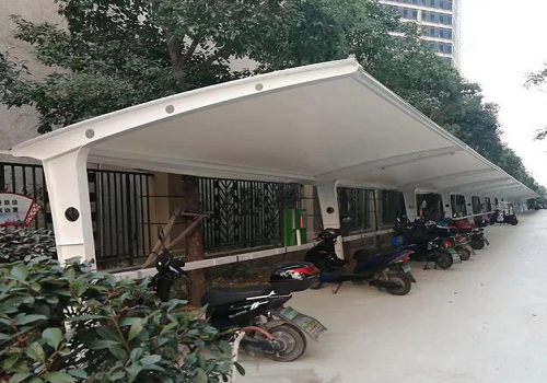 電動(dòng)車(chē)停車(chē)棚